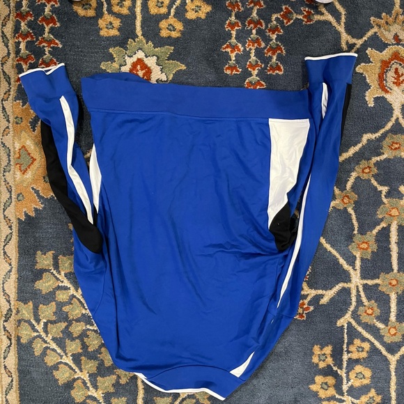 Ralph Lauren tracktop .Size xl blue w/ white and black trim - Picture 3 of 3